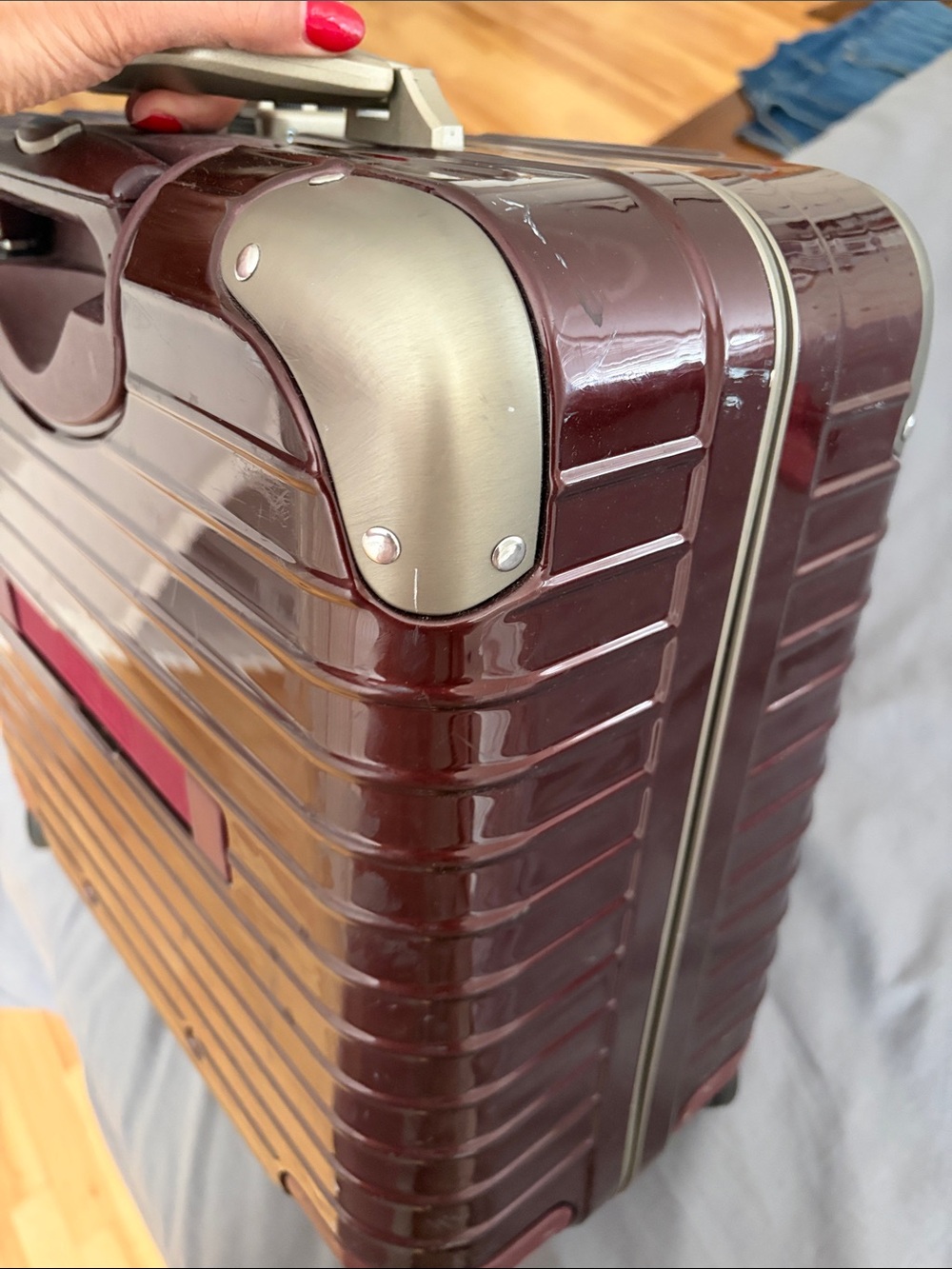 Rimowa Hardside Carry-On Luggage in Deep Burgundy with Gold Accents - Picture 7 of 10